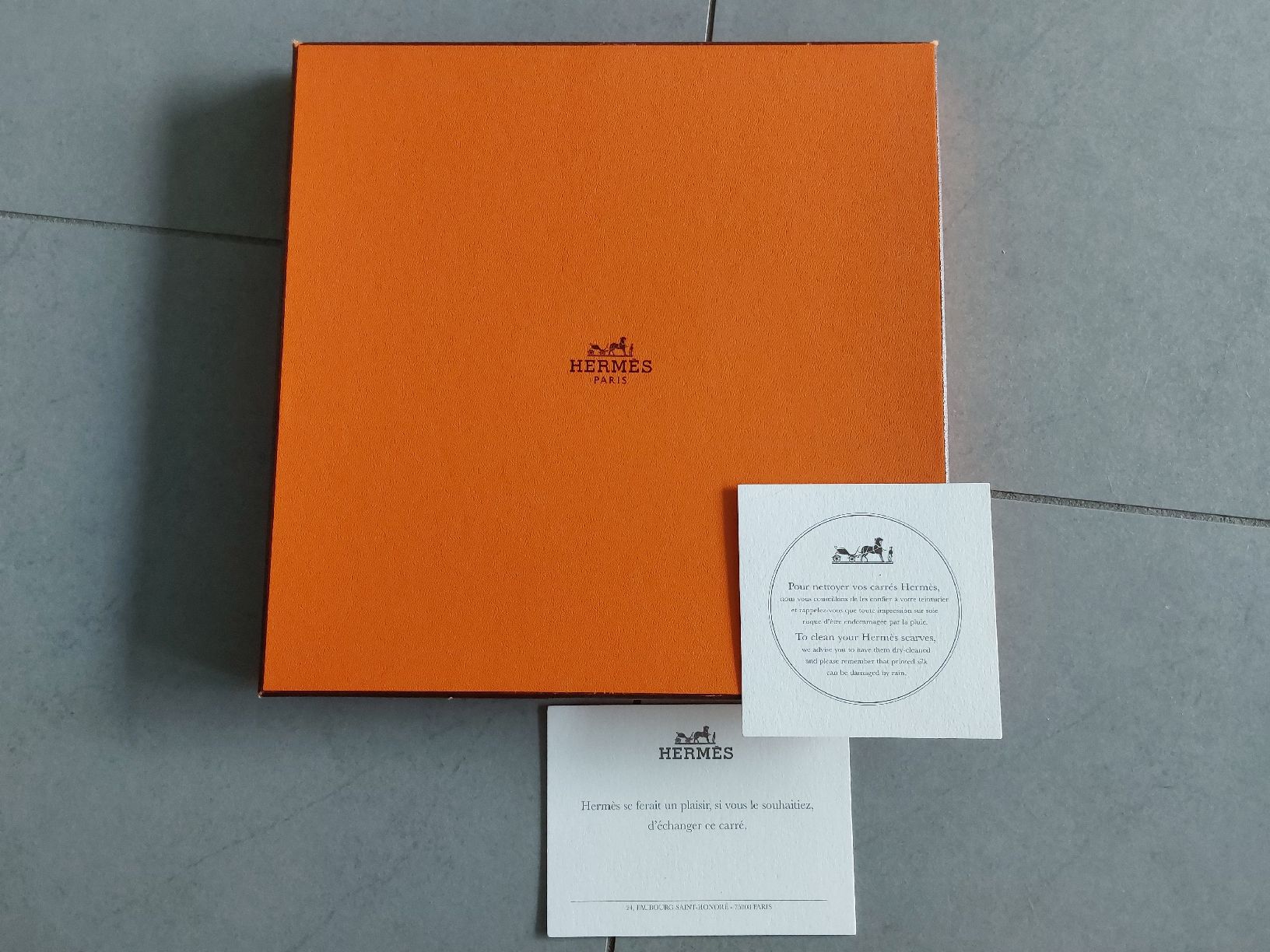 Hermès Foulard & Sciarpe: Hermès Foulard Seide 90 – Usato da Uerikon venduto da AnnaL 3