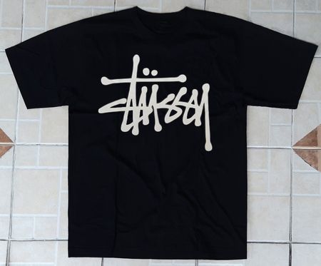 STÜSSY T-SHIRT GRÖßE L NEU (ungetragen)