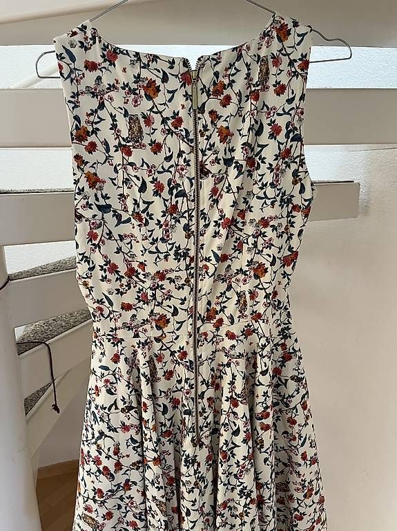 Closet London Vestiti: Closet Kleid Grösse S – Usato da Embrach venduto da Camponovos 1