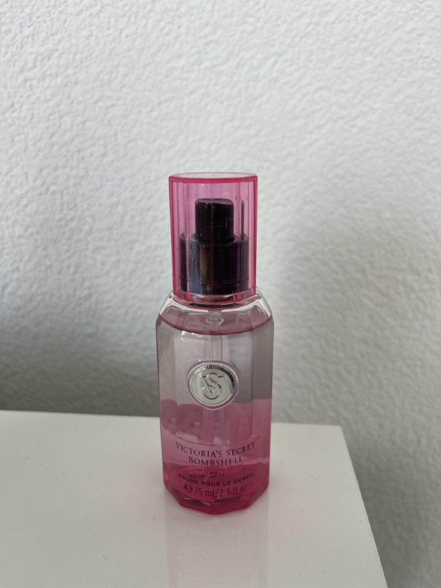 Victoria's Secret Profumi & Eau de Toilette: Victoria's Secret Bombshell Body Mist, 75 ml – Usato da Mühlau venduto da Jasil66