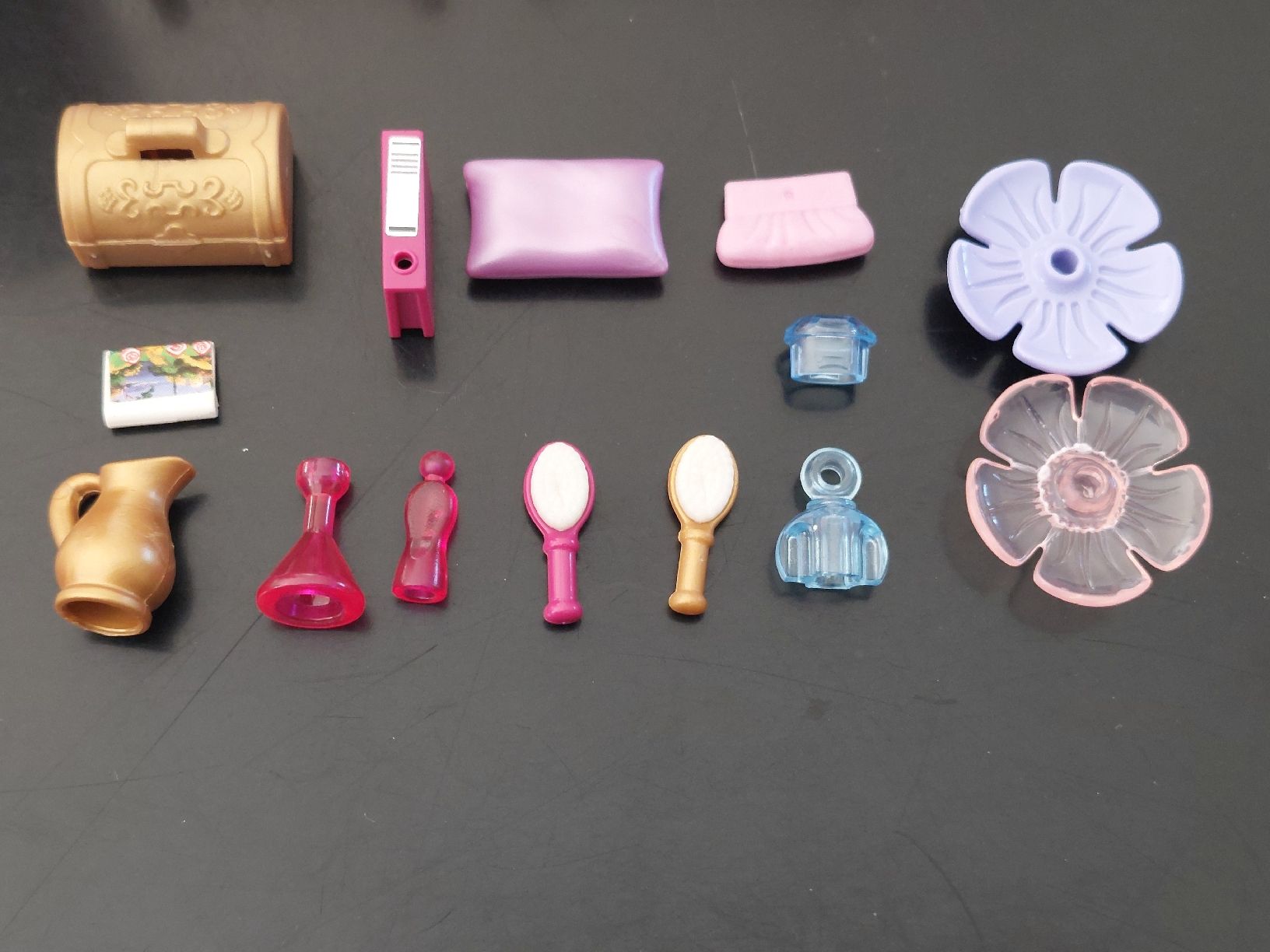 Playmobil Spielzeuge: Playmobil Mädchen Schlafzimmer in rosa – Gebraucht aus Zetzwil von lanst08 3