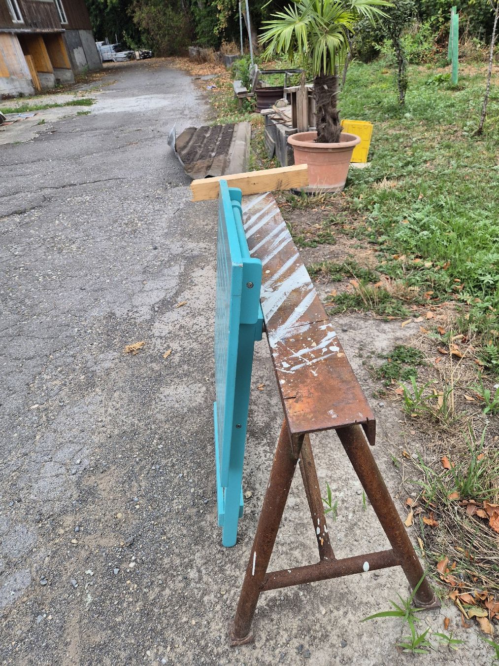 Tische: Garten Tisch (Farbe Türkis) – Gebraucht aus Auenstein von Schwammbi1992 3