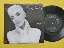 Eurythmics – Angel