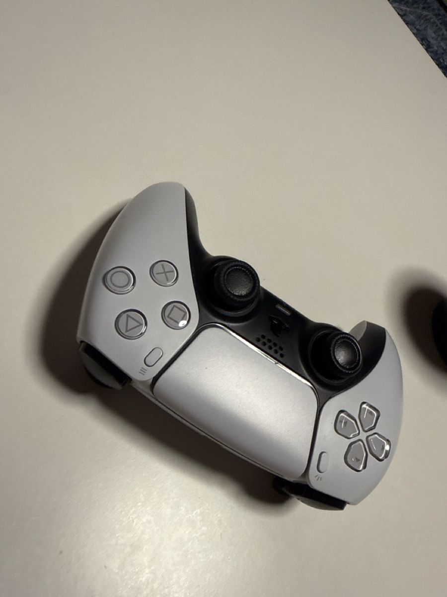 Sony Manettes: Ps5 Controller – Neuf (Voir description) à Uetendorf par Loscar1 1
