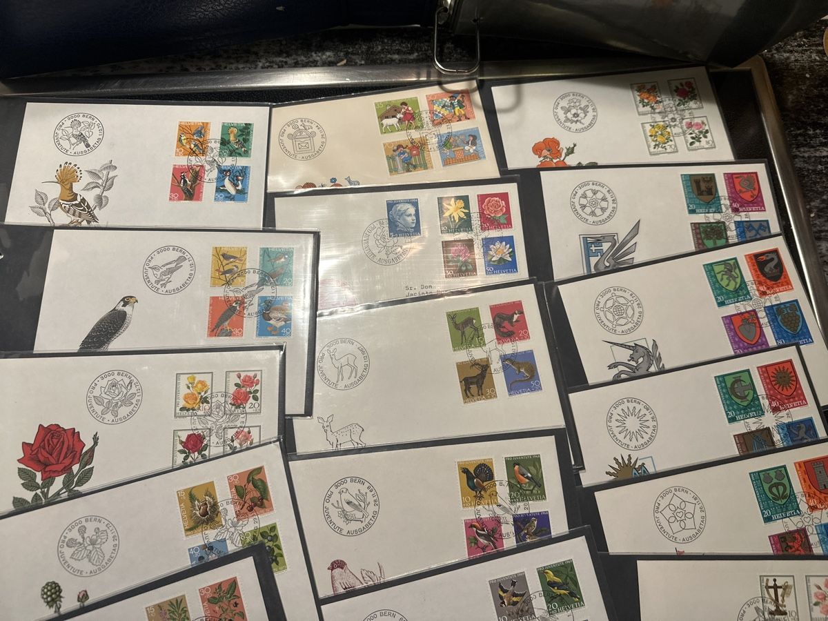 Tous les timbres: Briefmarken Sammlung Schweiz, viele Ersttagsbriefe – D'occasion à Zürich par Chaeffeler 4