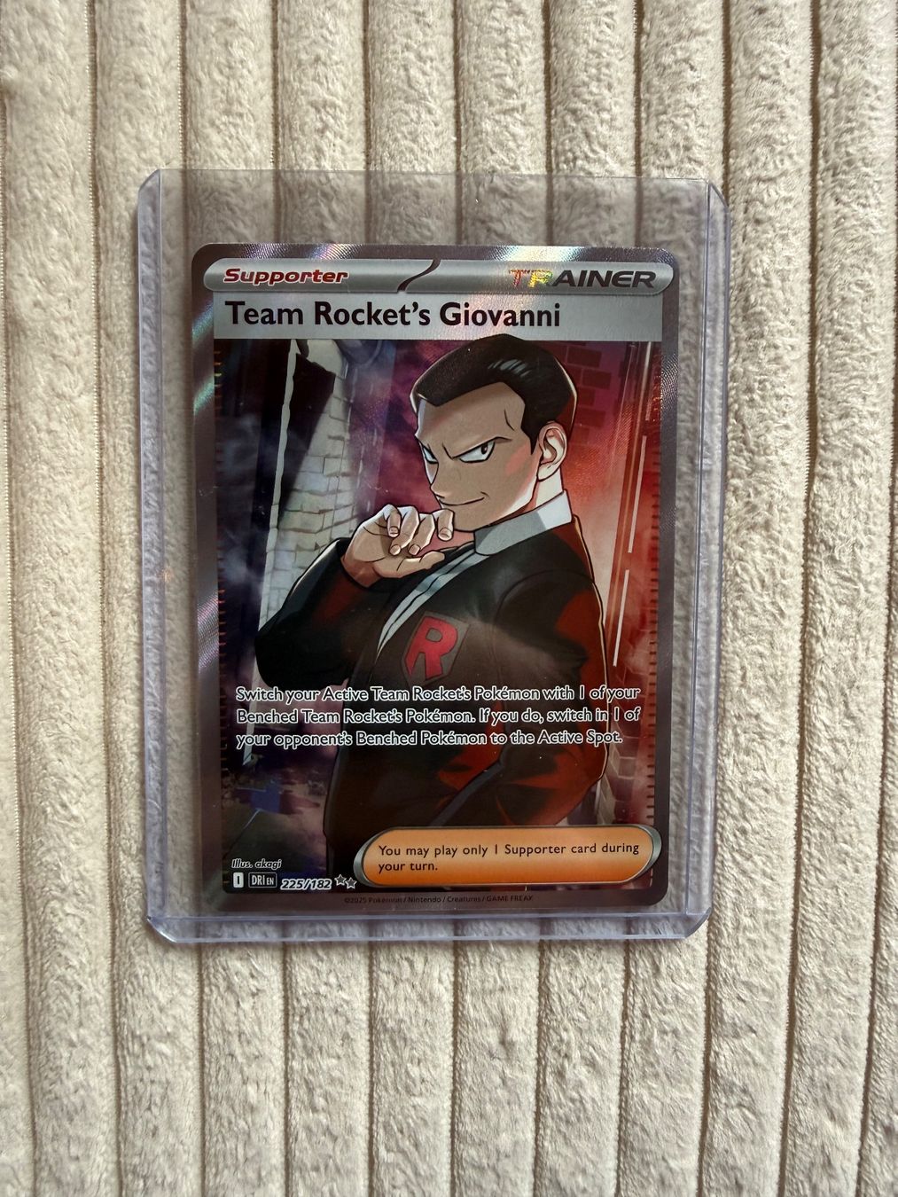 Pokémon Carte collezionabili: Team Rockets Giovanni 225/182 – Nuovo (secondo la descrizione) da Schönenwerd venduto da 29061996
