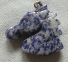 Pendentif tête de cheval en sodalite, neuf