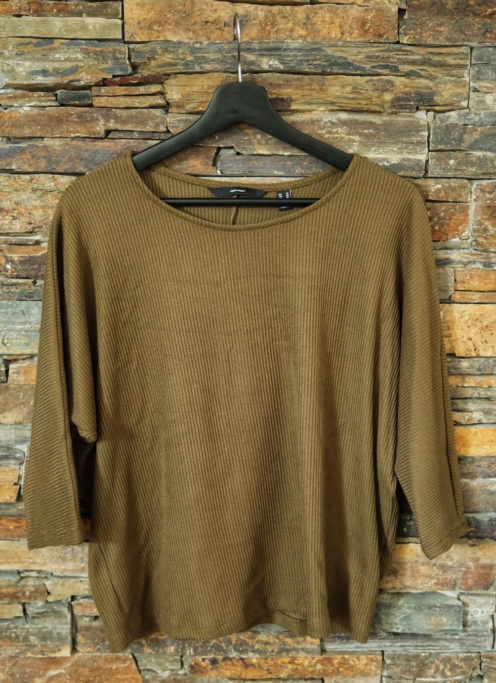 Maglioni & Felpe: Shirt/Pullover VERO MODA Gr. M (Chord) – Usato da Wohlen AG venduto da Exitburn