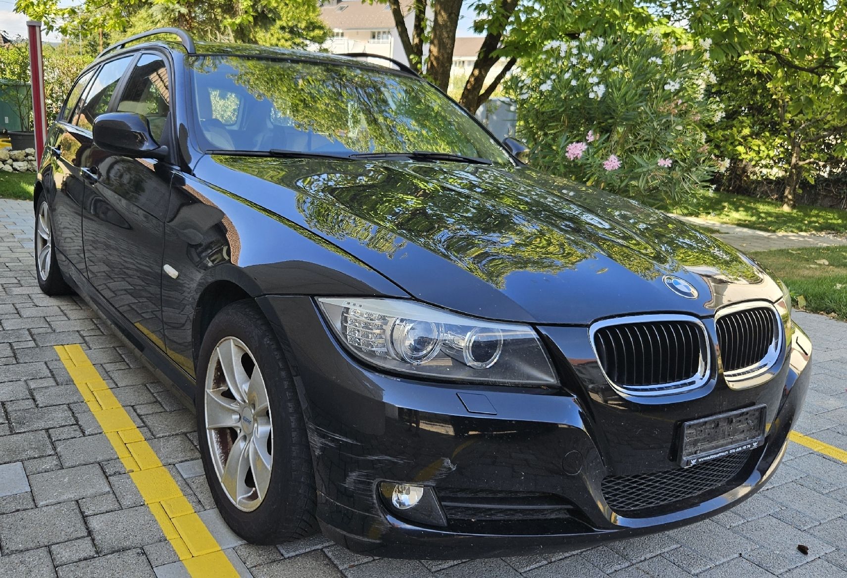 BMW Autos: BMW 320i Touring E91 – Défectueux à Frauenfeld par Xman1