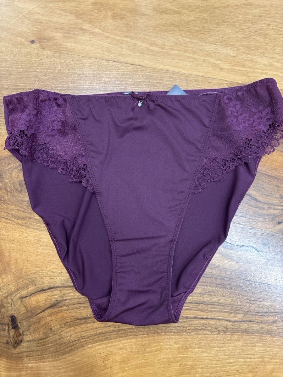 Sonstige Unterwäsche: Slip Grösse 38 – Neu und originalverpackt aus Cumpadials von ofe_btq6
