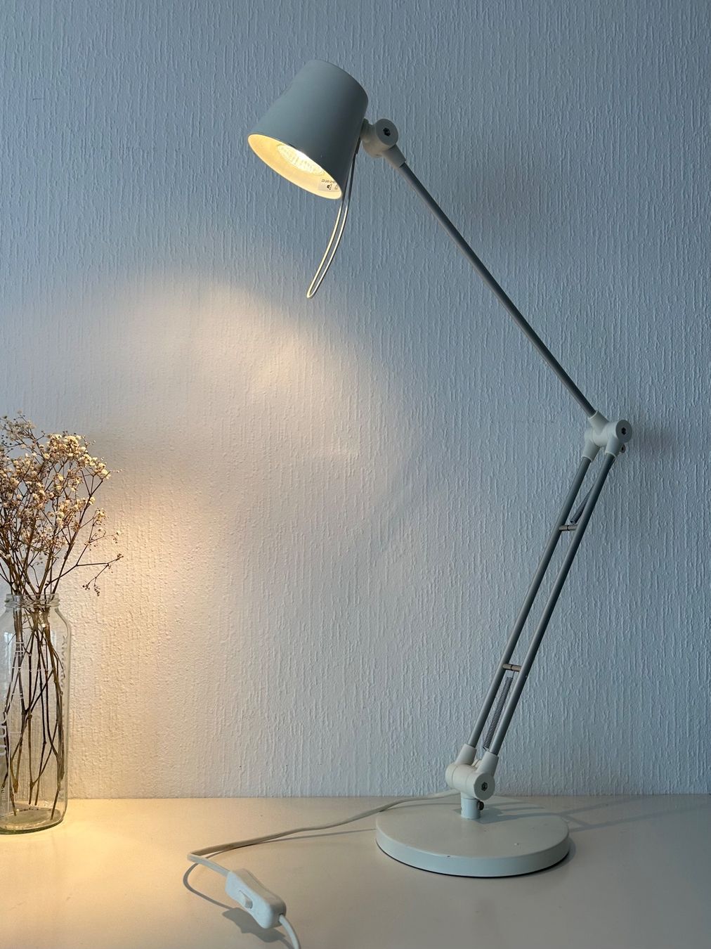 Ikea Lampade: Lampe de bureau – Usato da Lausanne venduto da chiclettecannelle 2