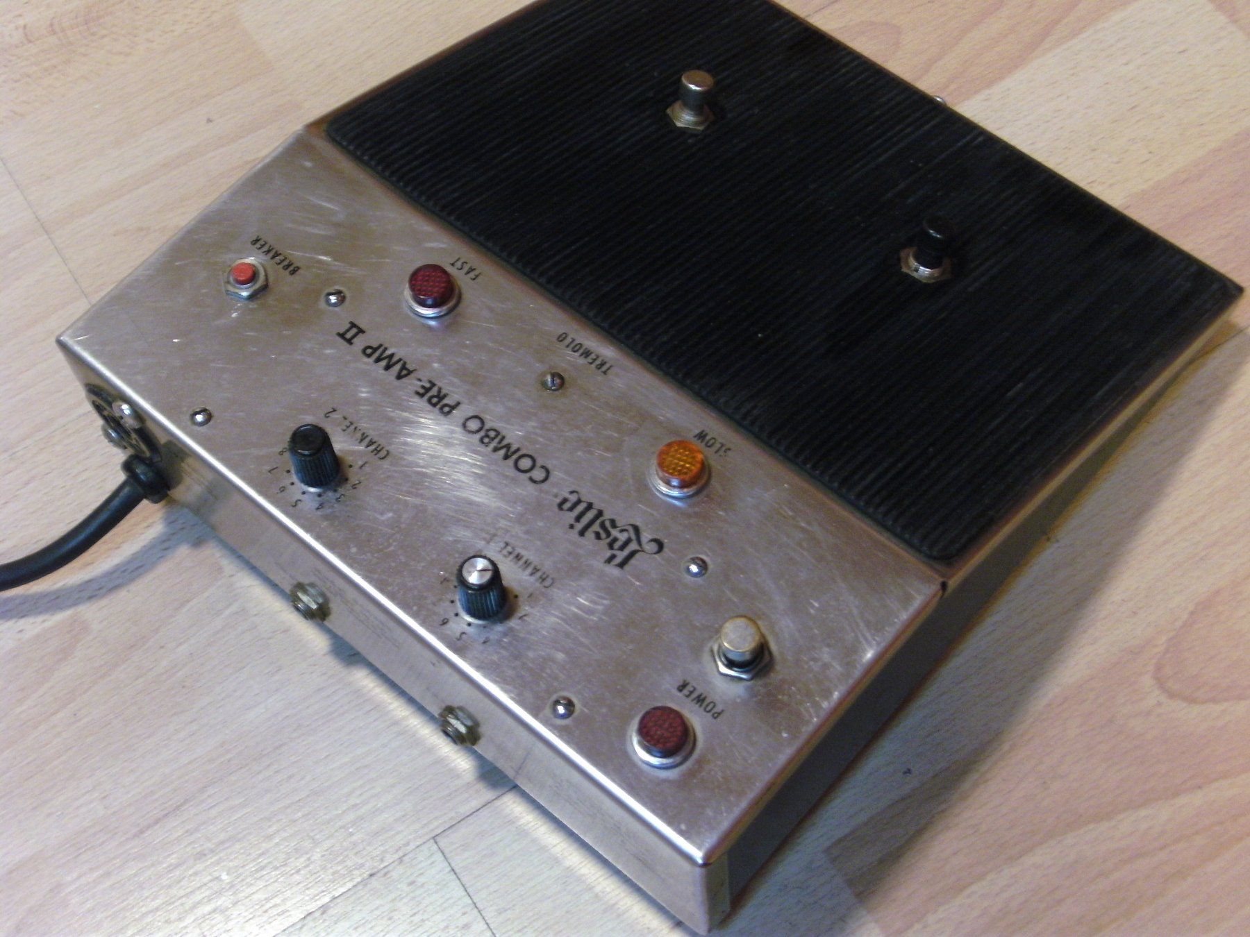 Strumenti musicali: Leslie Combo Pre-amp II – Usato da Pully venduto da kappagamma 1
