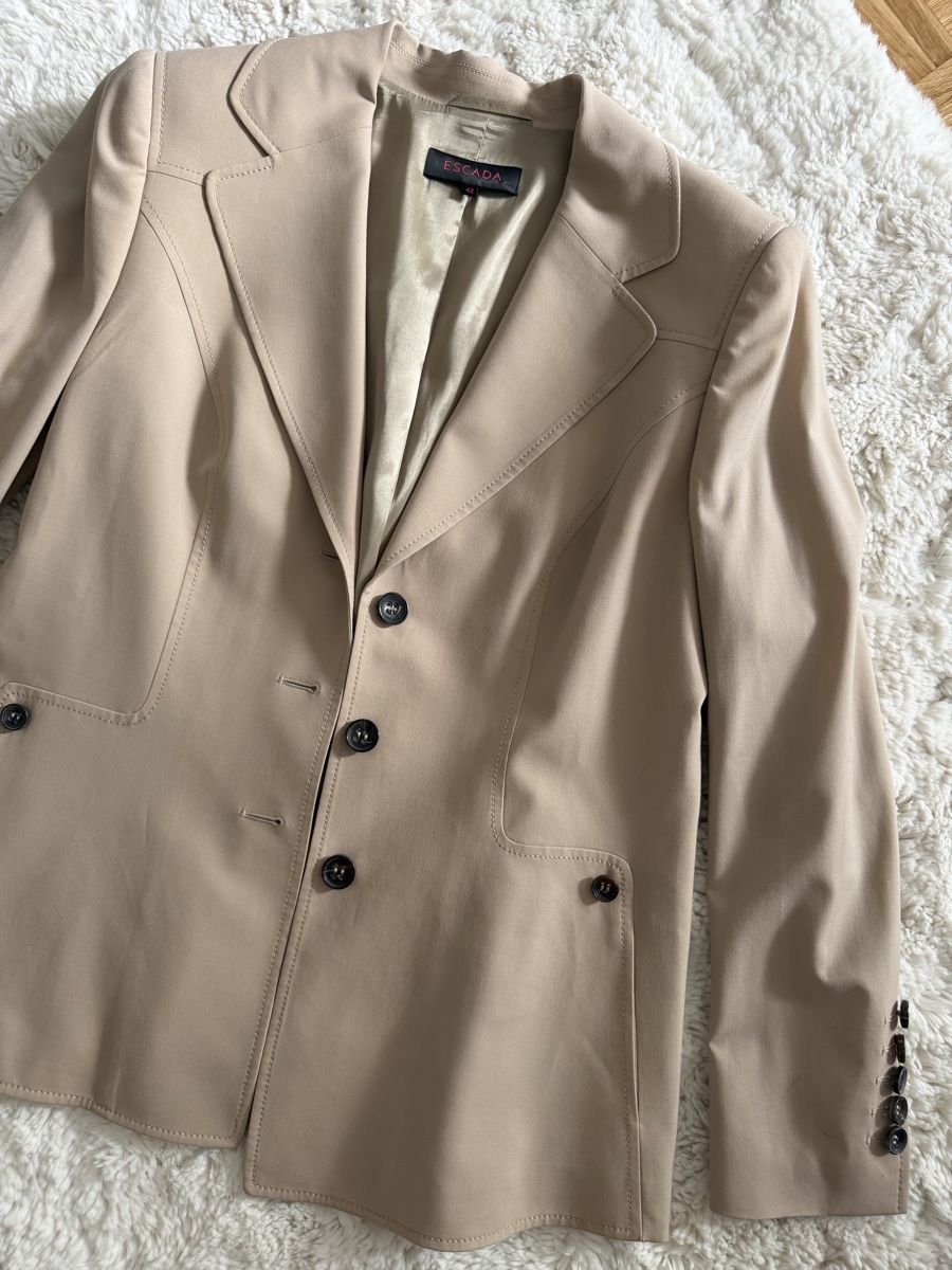 Escada Giacche: Escada blazer – Usato da Schaffhausen venduto da Nadiuna 1