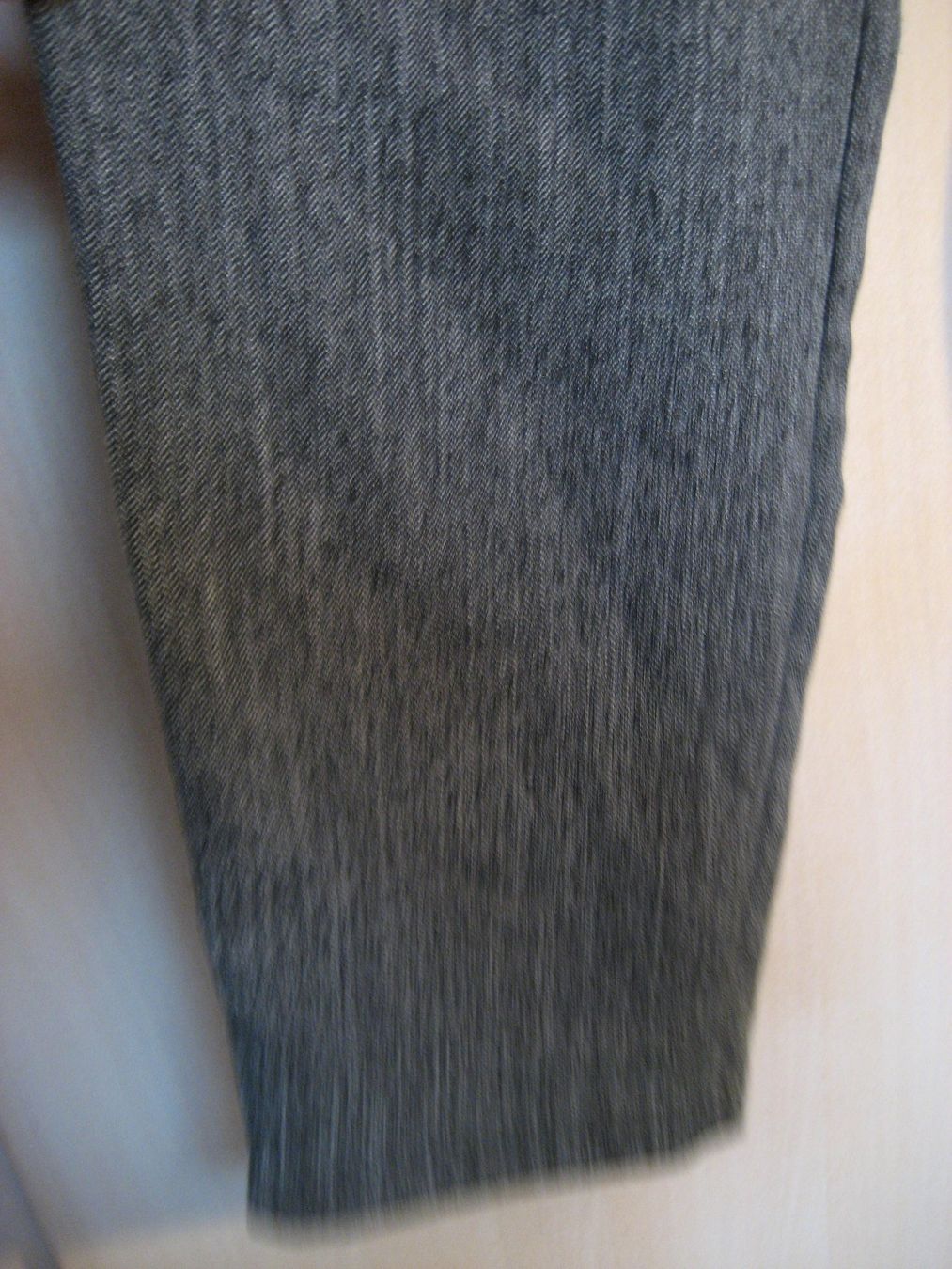 Stradivarius Pantaloni: Pantalon Stradivarius taille 36 – Usato da Delémont venduto da marryb 2