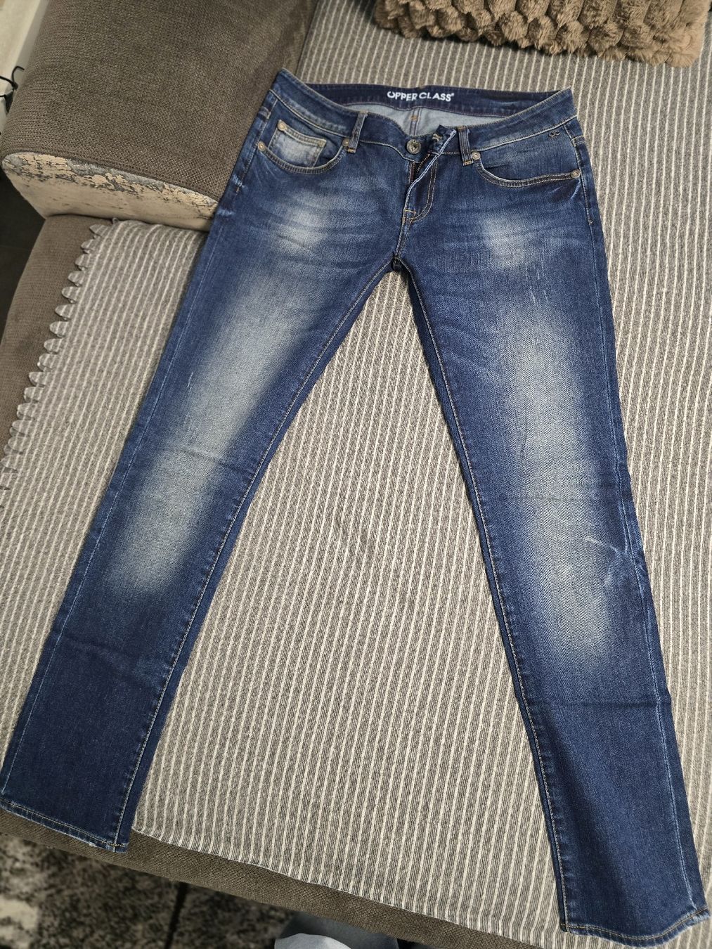 Jeans: Upper Class Jeans, Grösse 31/32, Top Zustand! – Usato da Ehrendingen venduto da Ince2016 3