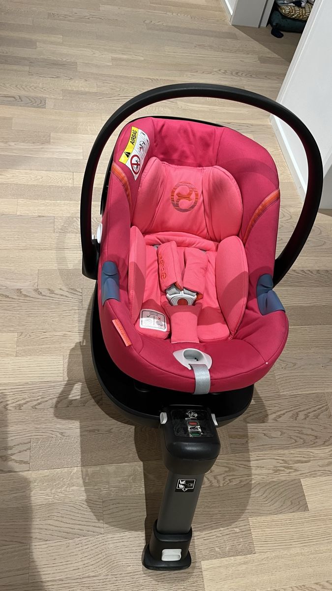 Cybex Seggiolini per auto: Cybex Aton M i-size mit Base – Usato da NEUENHOF venduto da gipas13