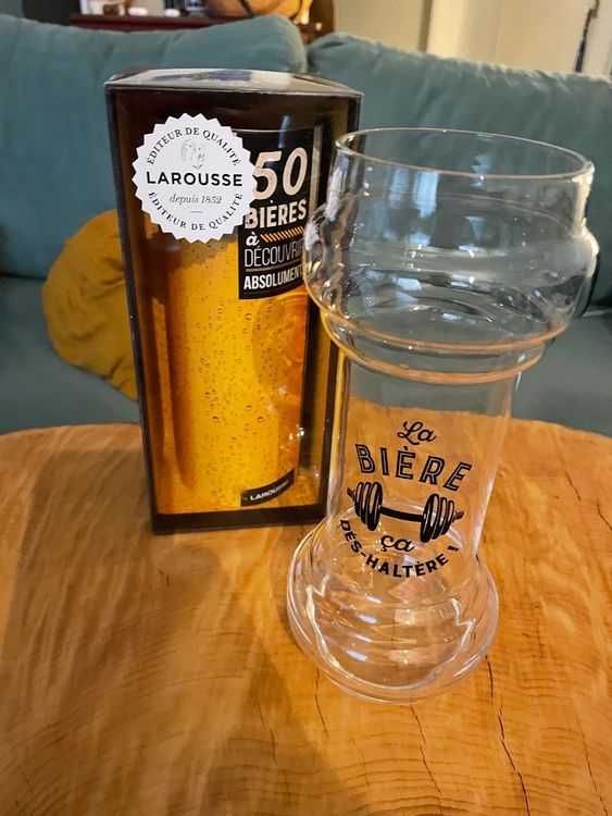 CEWROM Ensemble de chopes à bière en verre de football, 650 ml, verres à bière transparents, cadeaux pour les fans de football