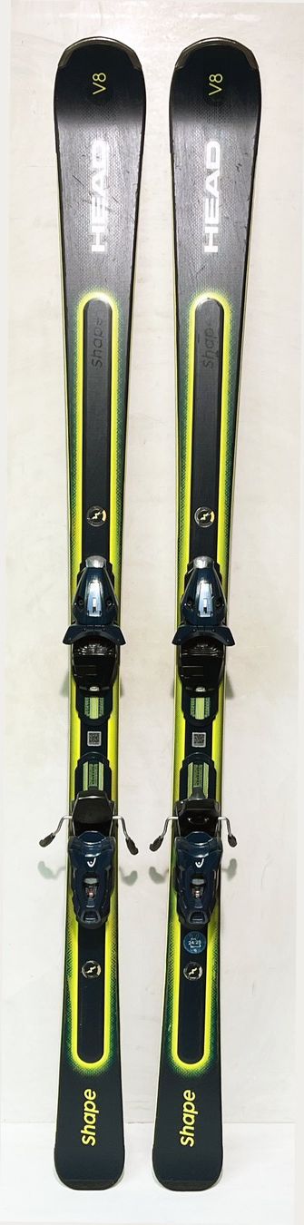 Head Skis: HEAD SHAPE V8   170 cm; eine Saison gebraucht – D'occasion à Brüttisellen par SkiverkaufStepan