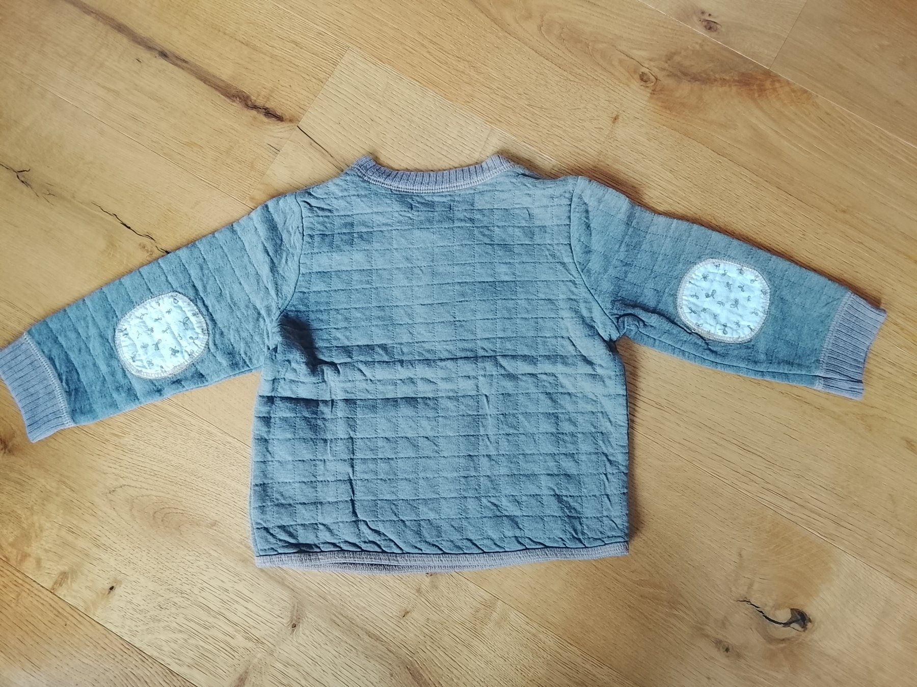 Pullover & Sweatshirts: Pullover 100 cm – Gebraucht aus St. Gallen von Okonomyiaki 1