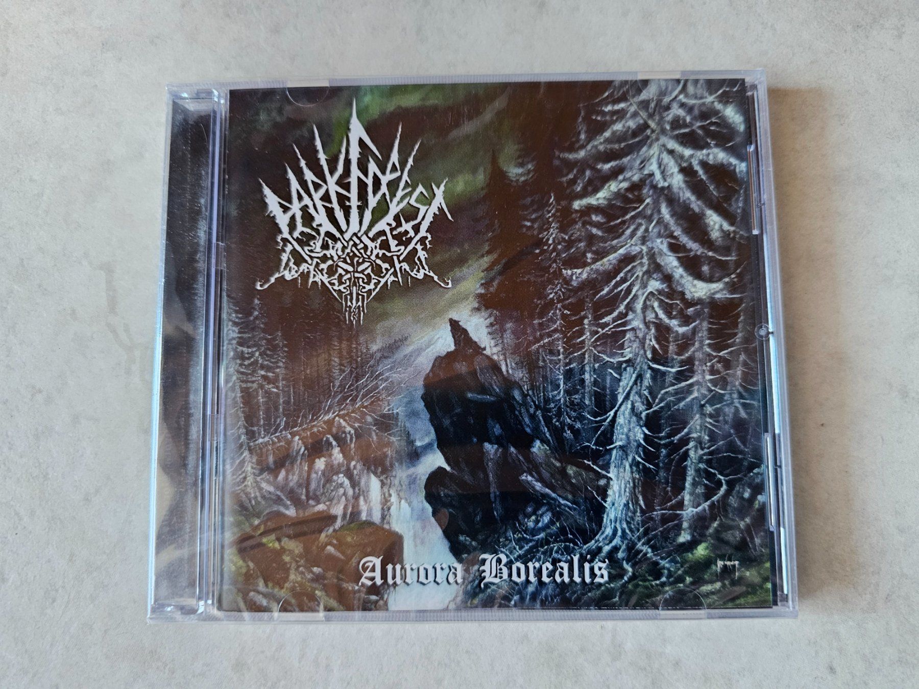 CD: Dark Forest  -  Aurora Borealis  /  Fabrikneu – Nuovo e nell'imballaggio originale da Schneisingen venduto da backstore24