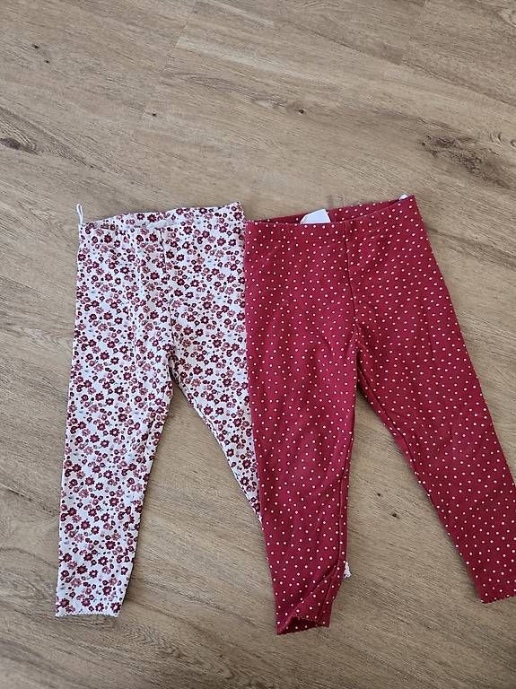 Pantaloni: 2 Hosen Gr. 98 C&A – Usato da Algetshausen venduto da Martina89