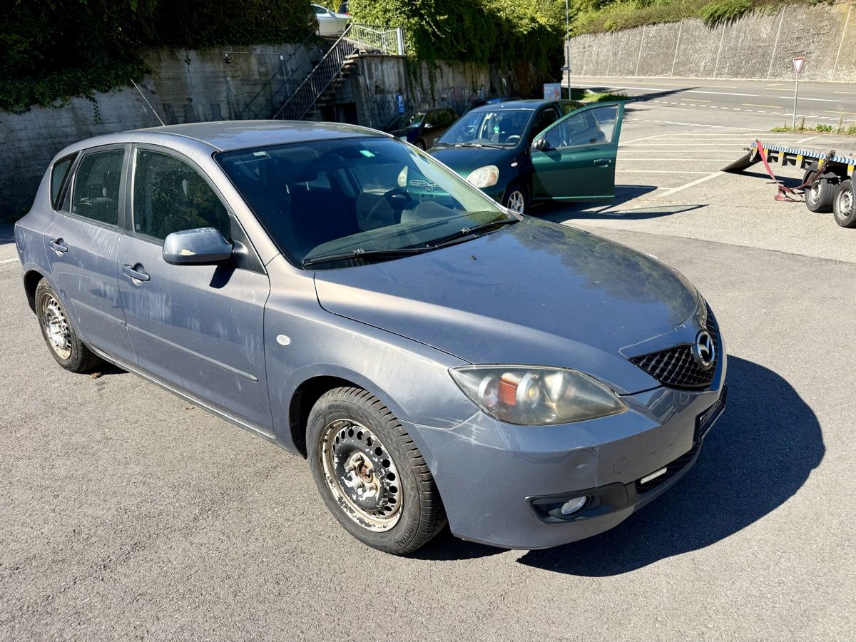 Mazda Automobili: Mazda 3  1.6 Benzin – Usato da Hinterkappelen venduto da meh_qf55 1