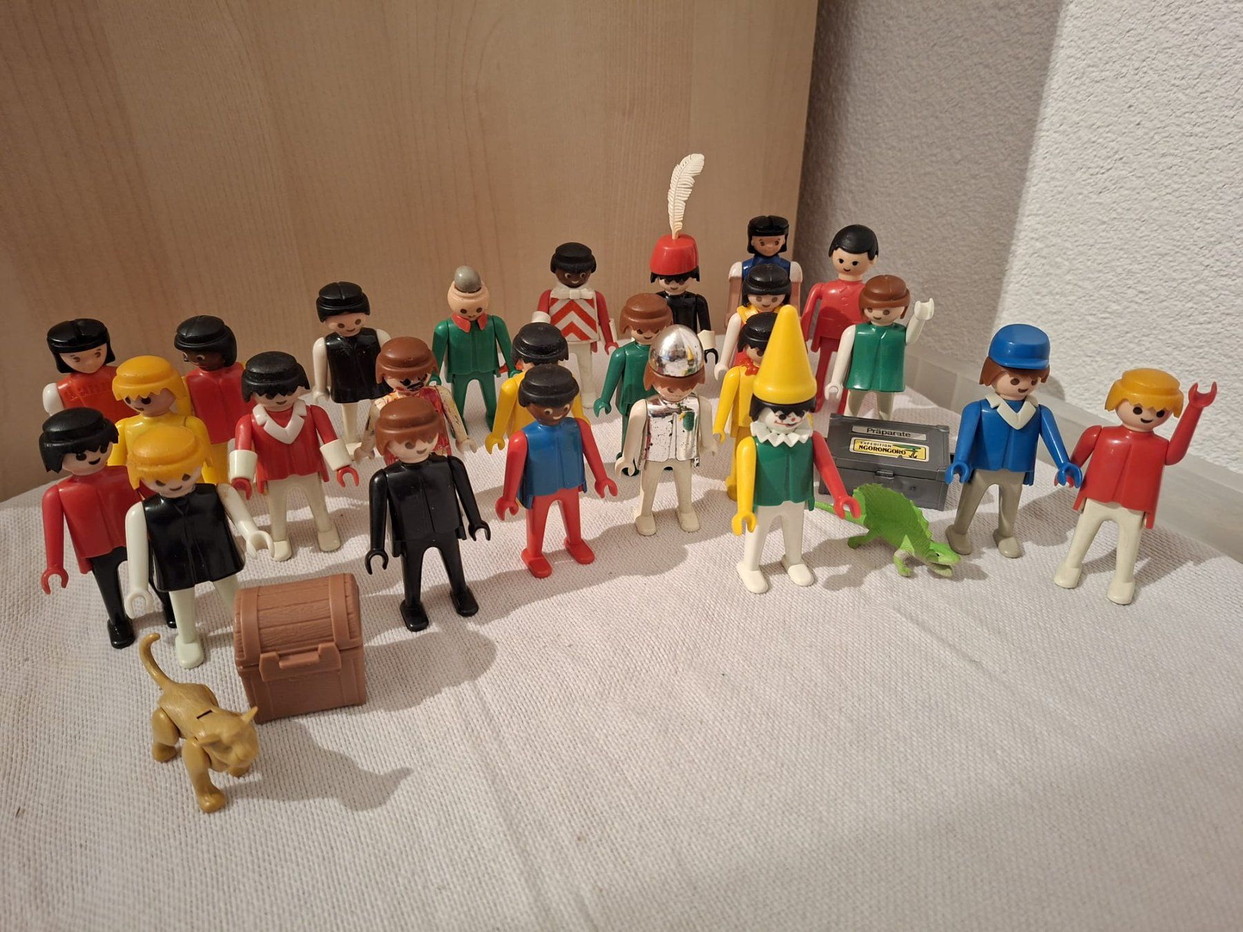 Playmobil Spielzeuge: Diverse Playmobilfiguten – Gebraucht aus Weiningen ZH von nic--ole 2