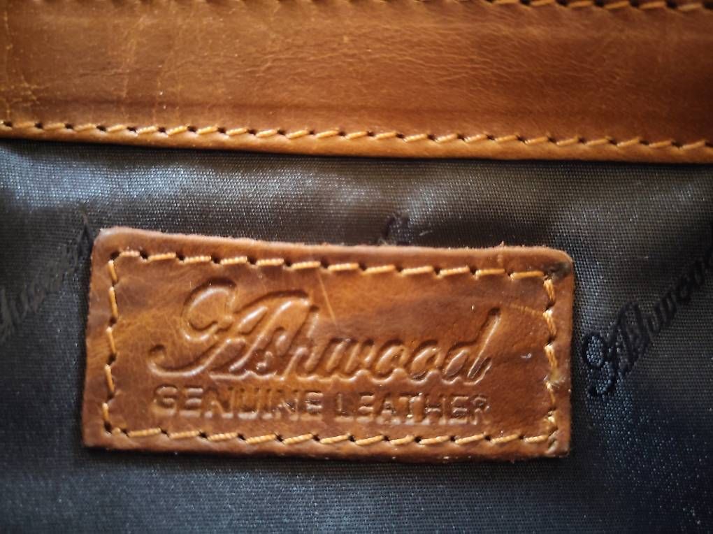 Taschen für Damen: Neue Ledertasche – Gebraucht aus Bern von m_k_62gv 1