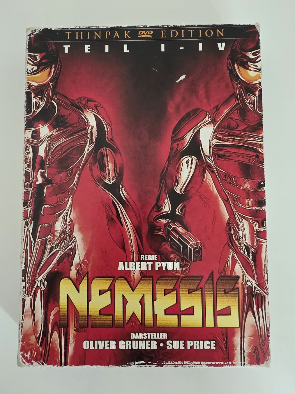 Tutti i DVDs: Nemesis 1-4 DVD Box Set Thinpak Edition – Usato da Zürich venduto da TimZurich1