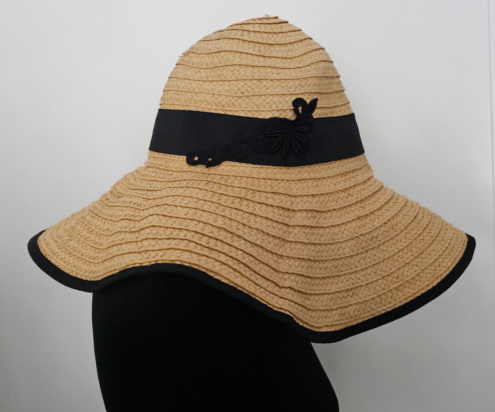 Copricapi, berretti & cappellini: Grand chapeau de paille – Usato da Court venduto da Jovi2 3
