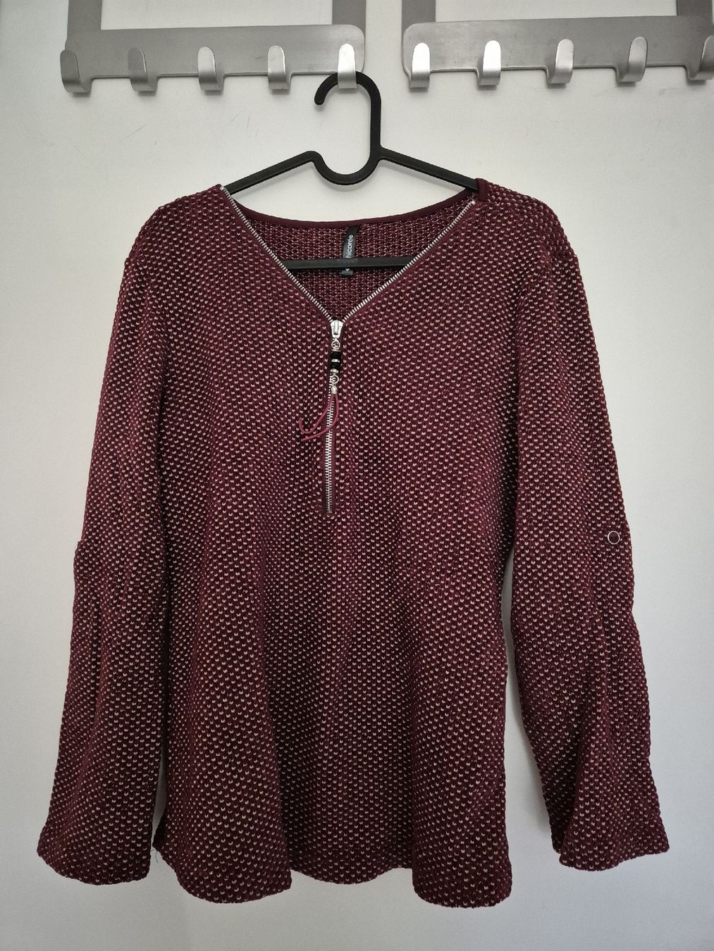 T-shirt: Chicoree Shirt – Nuovo (secondo la descrizione) da Aesch BL venduto da sar_j59l