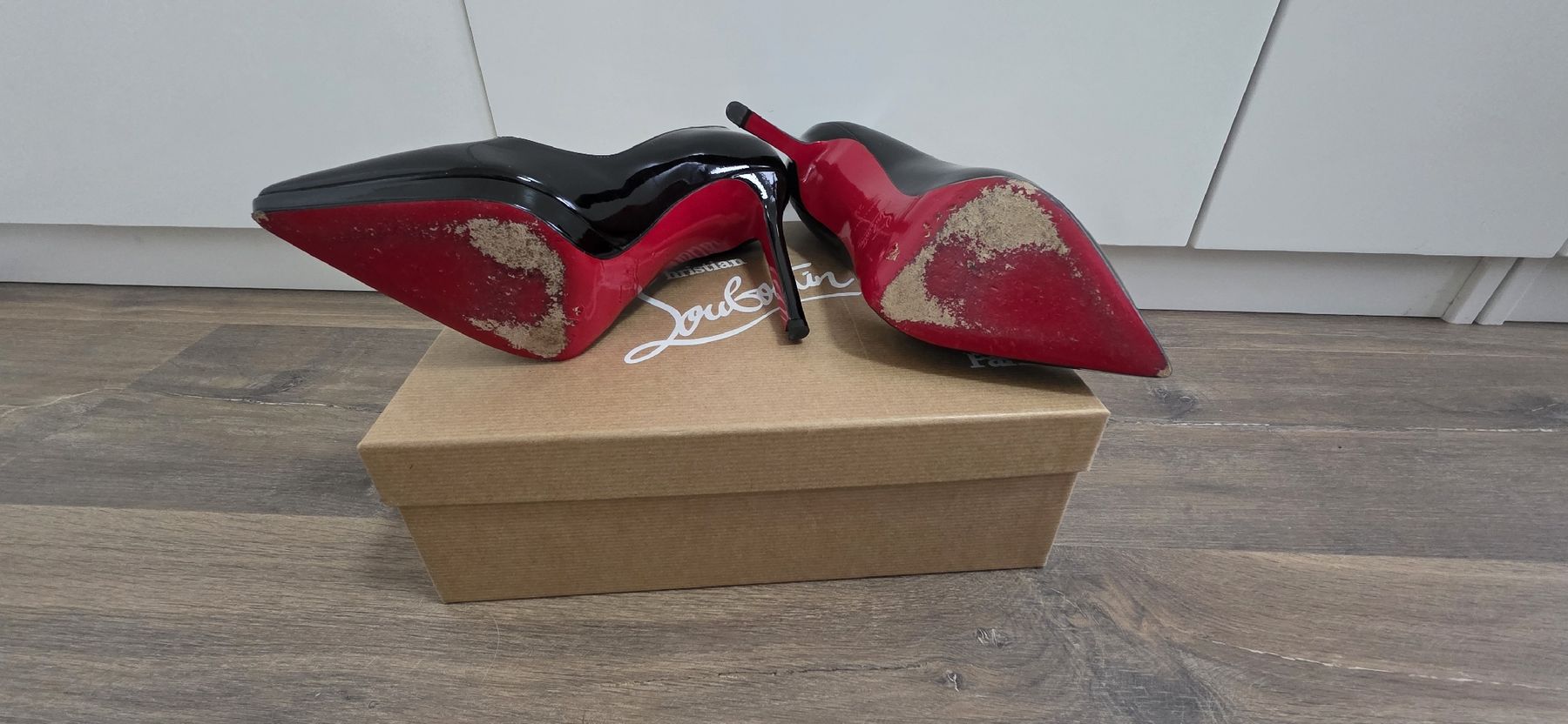 Christian Louboutin Damenschuhe: louboutin – Gebraucht aus Châtel-St-Denis von asv_8r9m 2