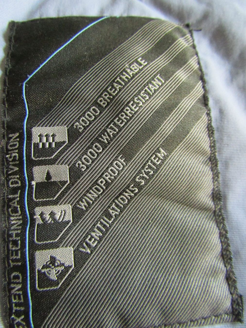 Jacken & Mäntel: veste ski extra avec détecteur avalanche T. 164 – Gebraucht aus Delémont von mamygateau 5