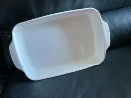 PLAT pour le four - Son poids 1.500 kilo - Propre