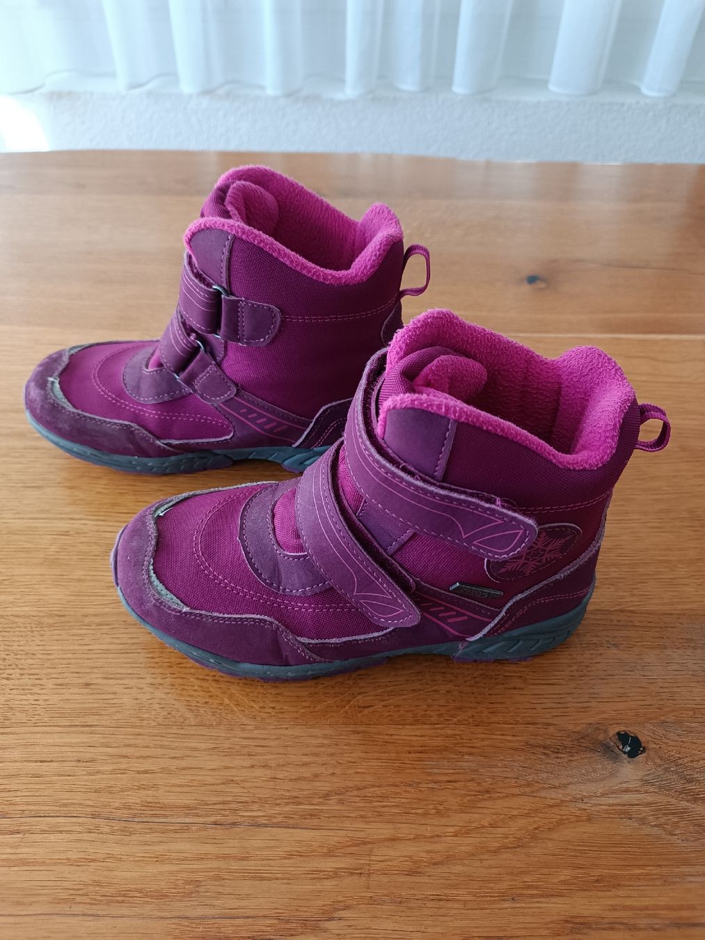 Scarpe per ragazze: Mädchen Winterschuhe in Grösse 34 – Usato da Heiden venduto da Sotema 1