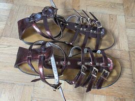 Römersandalen Nueve Gr. 39