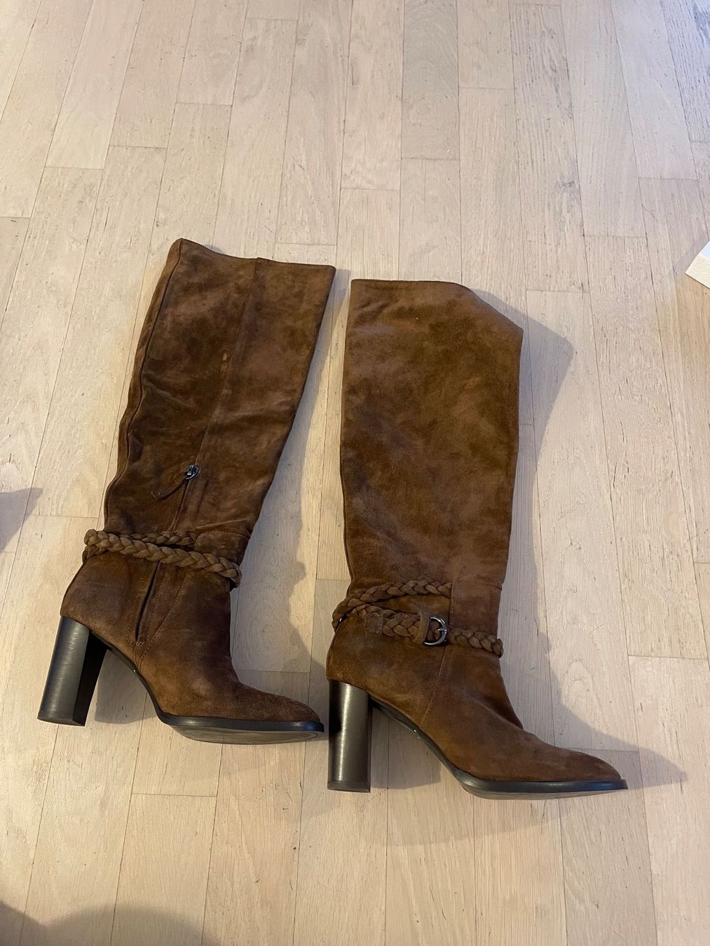 Scarpe da donna: Massimo Dutti Damenstiffeln Original 37 – Usato da Männedorf venduto da sebasta