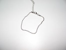 Schlichtes Armband silberfarbig