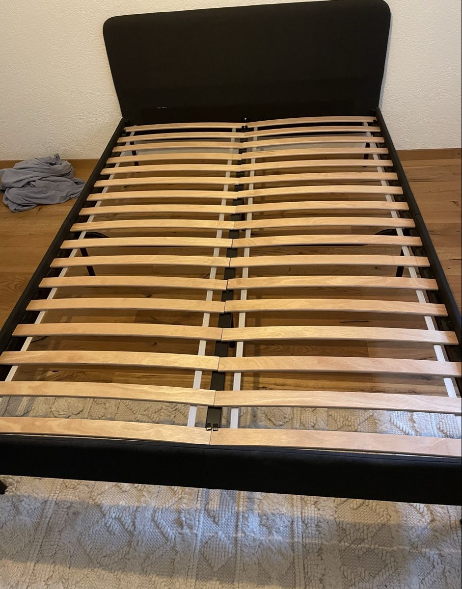 Betten: Ikea Bett + Federkernmatratze – Gebraucht aus Bern von koc_n76m 6