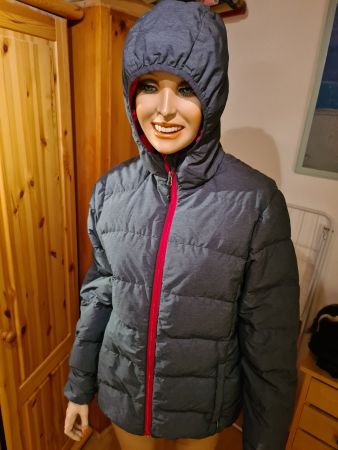 46 Nord graue wunderschöne, leichte Jacke gr.small
