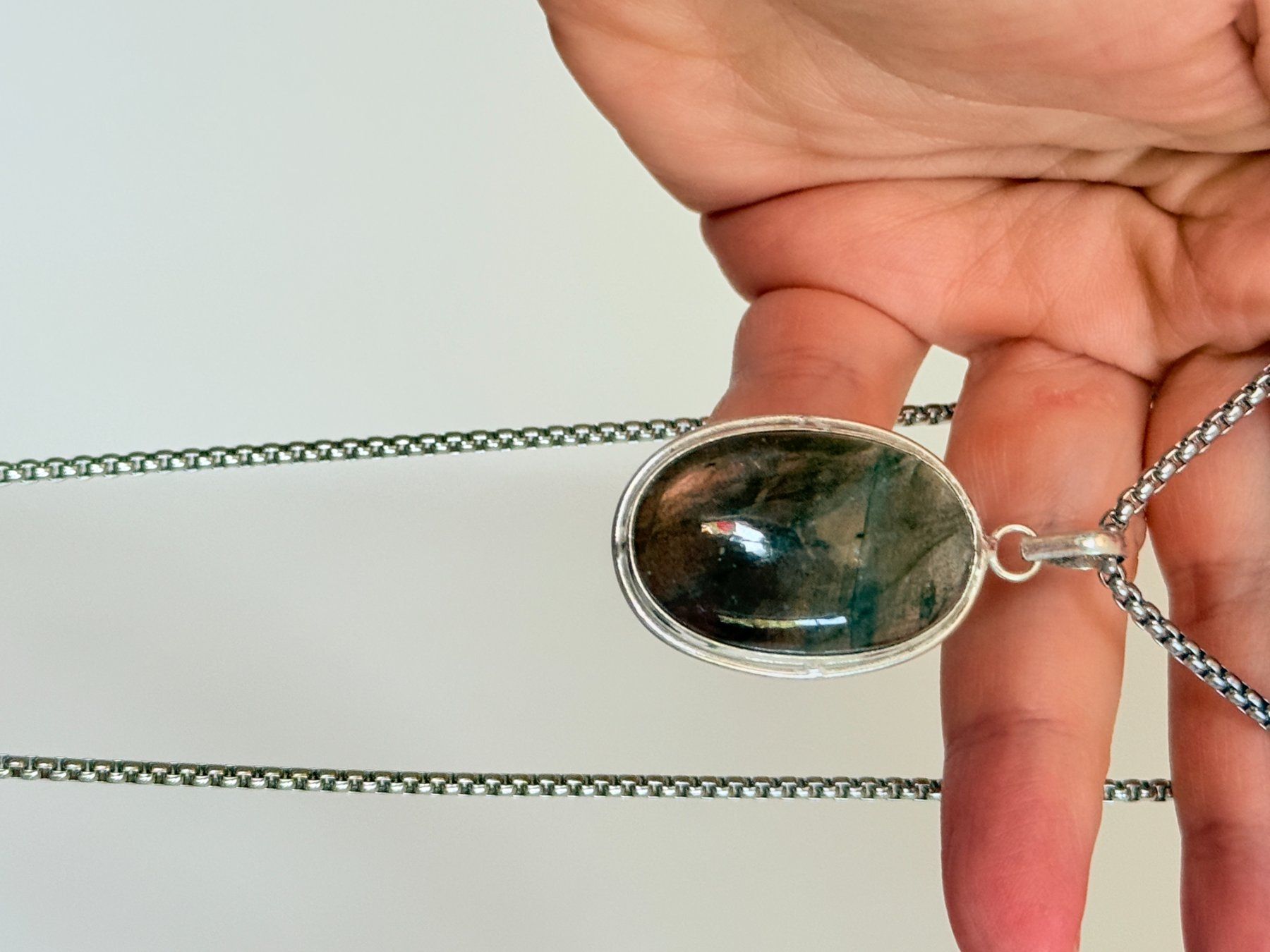 Catenine: Collier  Labradorite Pierre Naturelle  Neuf – Nuovo e nell'imballaggio originale da Genève venduto da AWWA 1