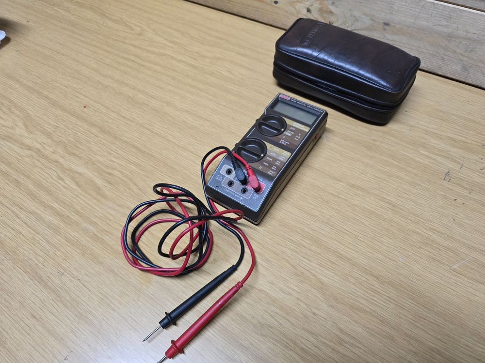 Keithley A130 Digitaler Multimeter mit Tasche ab 1.- (Gebraucht) in ...