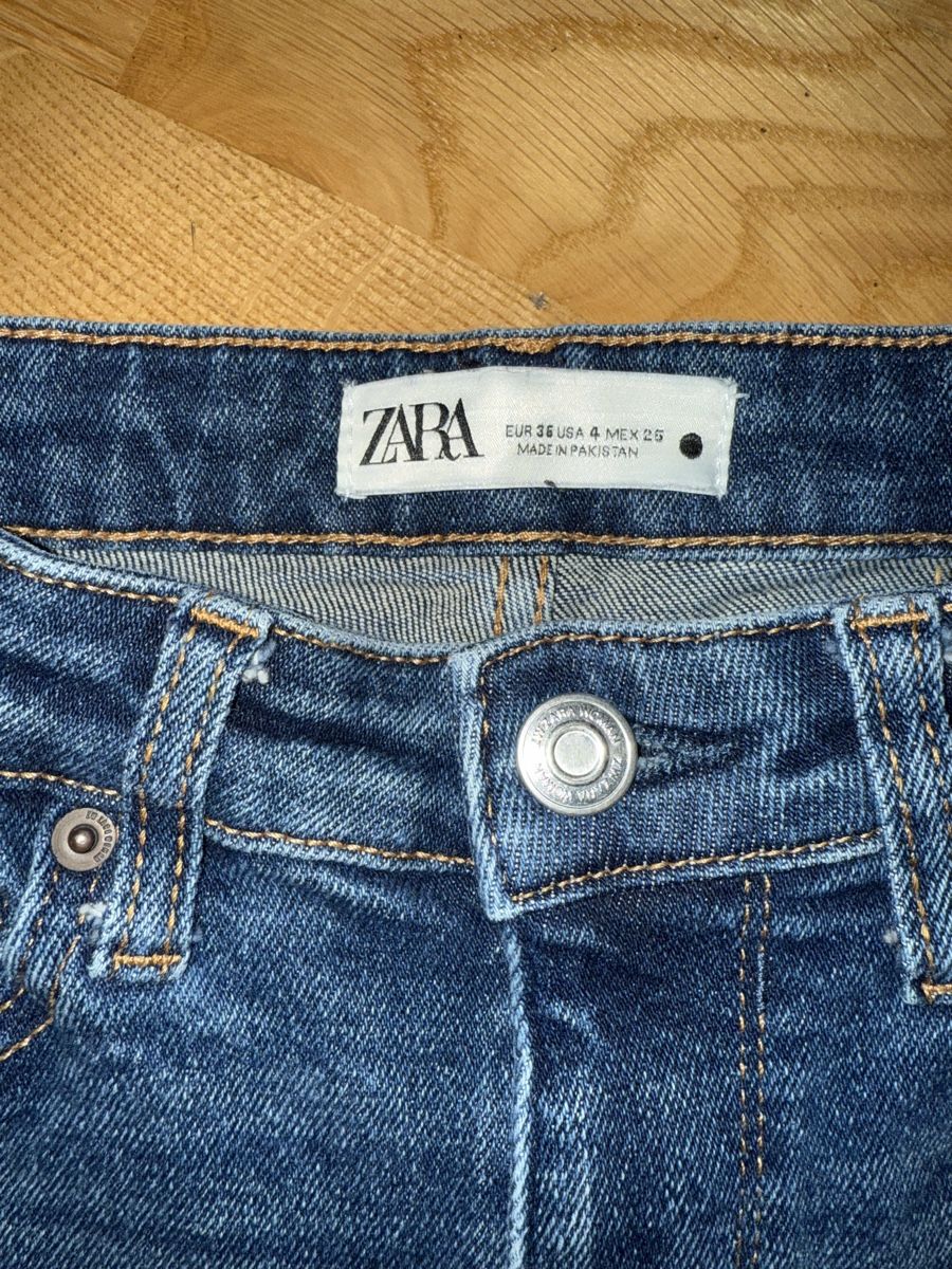 Zara Jeans: Jeans Zara – Nuovo (secondo la descrizione) da Zürich venduto da sabrina.gonc 1