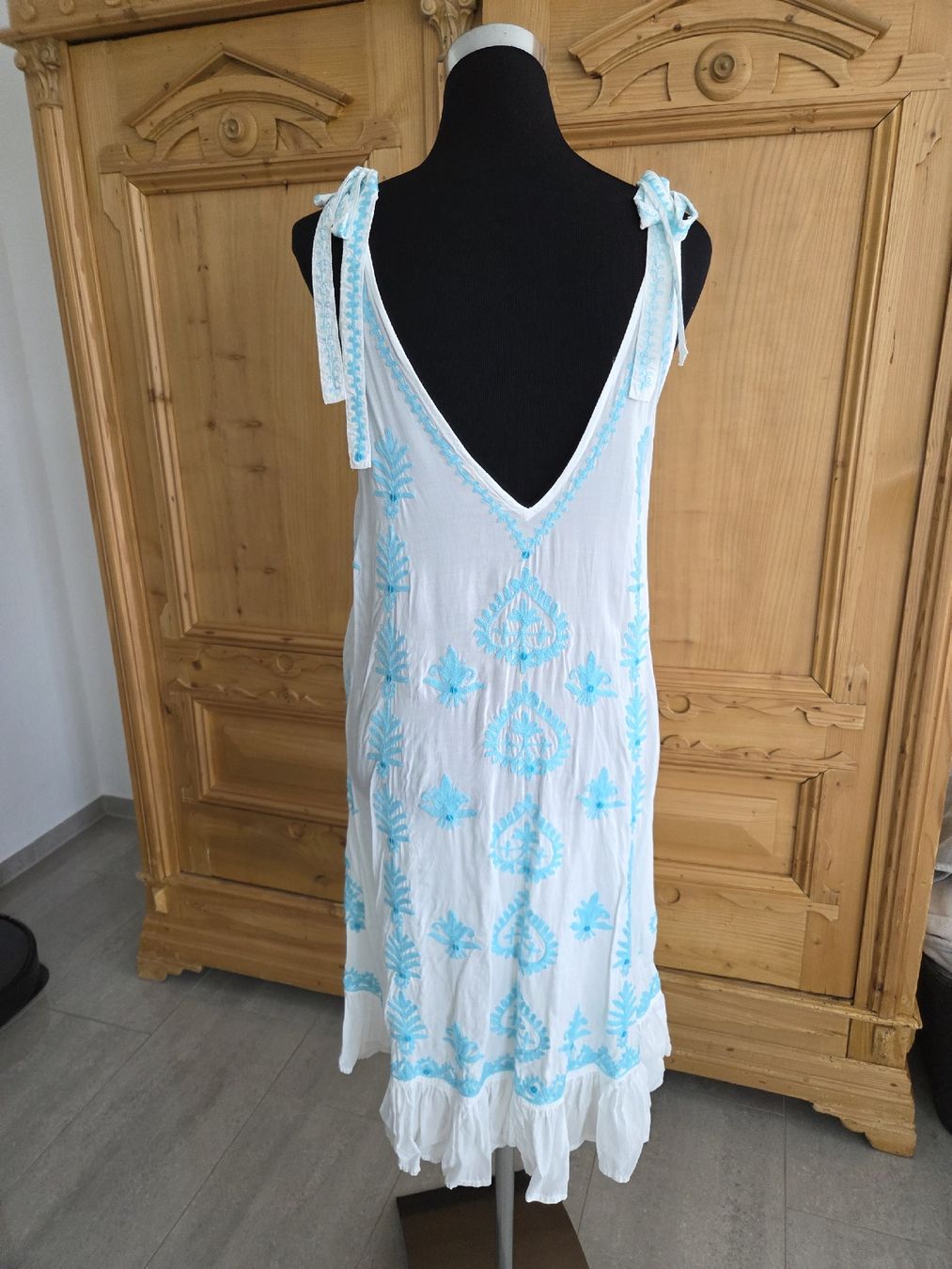 Kleider: schönes Strandkleid, Kleid, Pranella – Neu (gemäss Beschreibung) aus Wiesendangen von Sinhuk 3