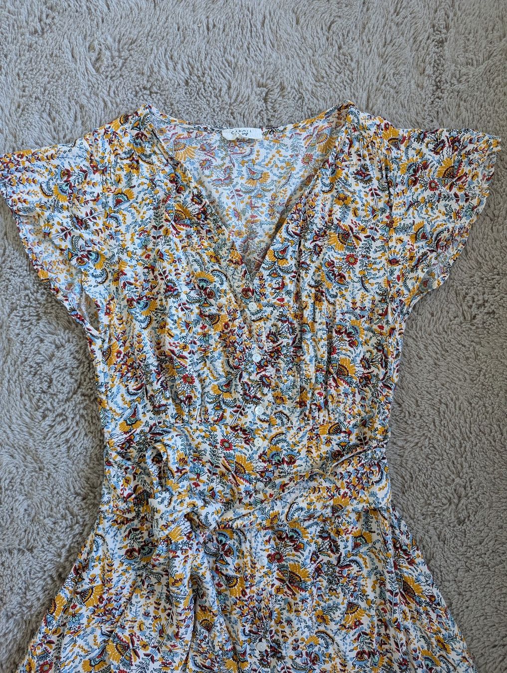Caroll Vestiti: robe caroll 36 – Nuovo (secondo la descrizione) da Montreux venduto da dem_gyt9 1