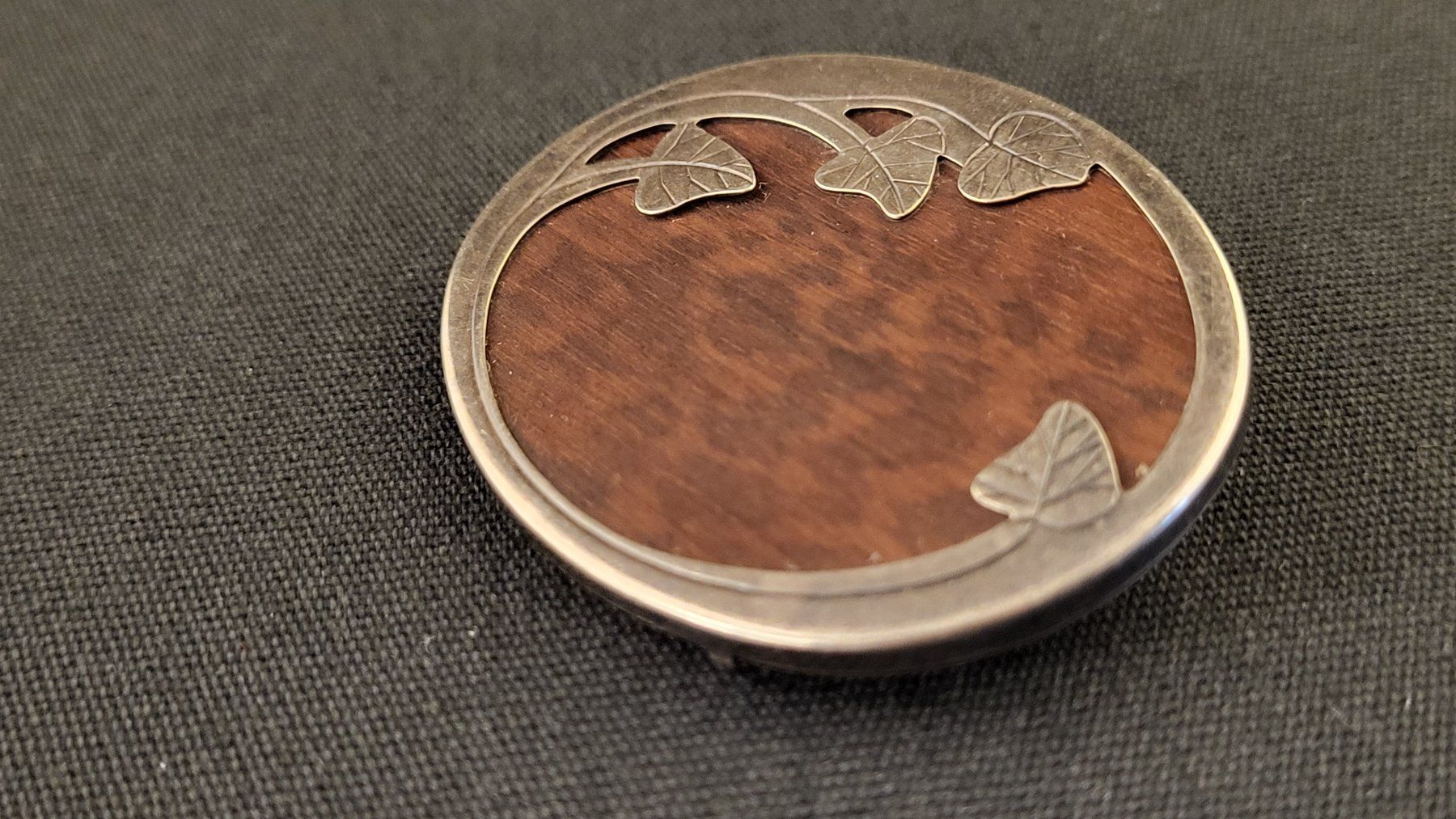 Spille & Fermagli: Jugendstil-Brosche UHLIG – Usato da Basel venduto da spinne02 2