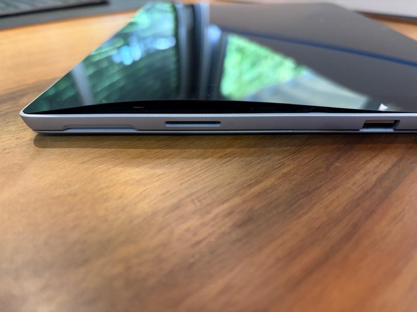 Microsoft Tablet PC: Surface Pro 5 /Win10 – Gebraucht aus Subingen von Rsteiner 1