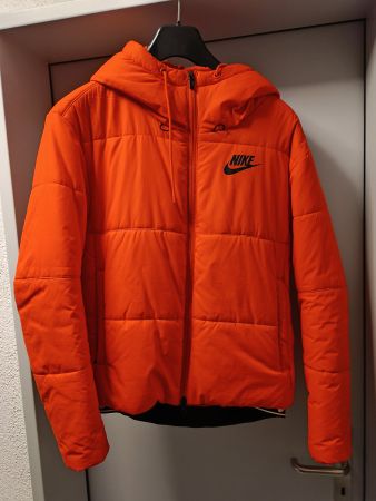 Nike - Wattierte Jacke