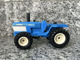 Ford TW-35 , 1:32 , Siku