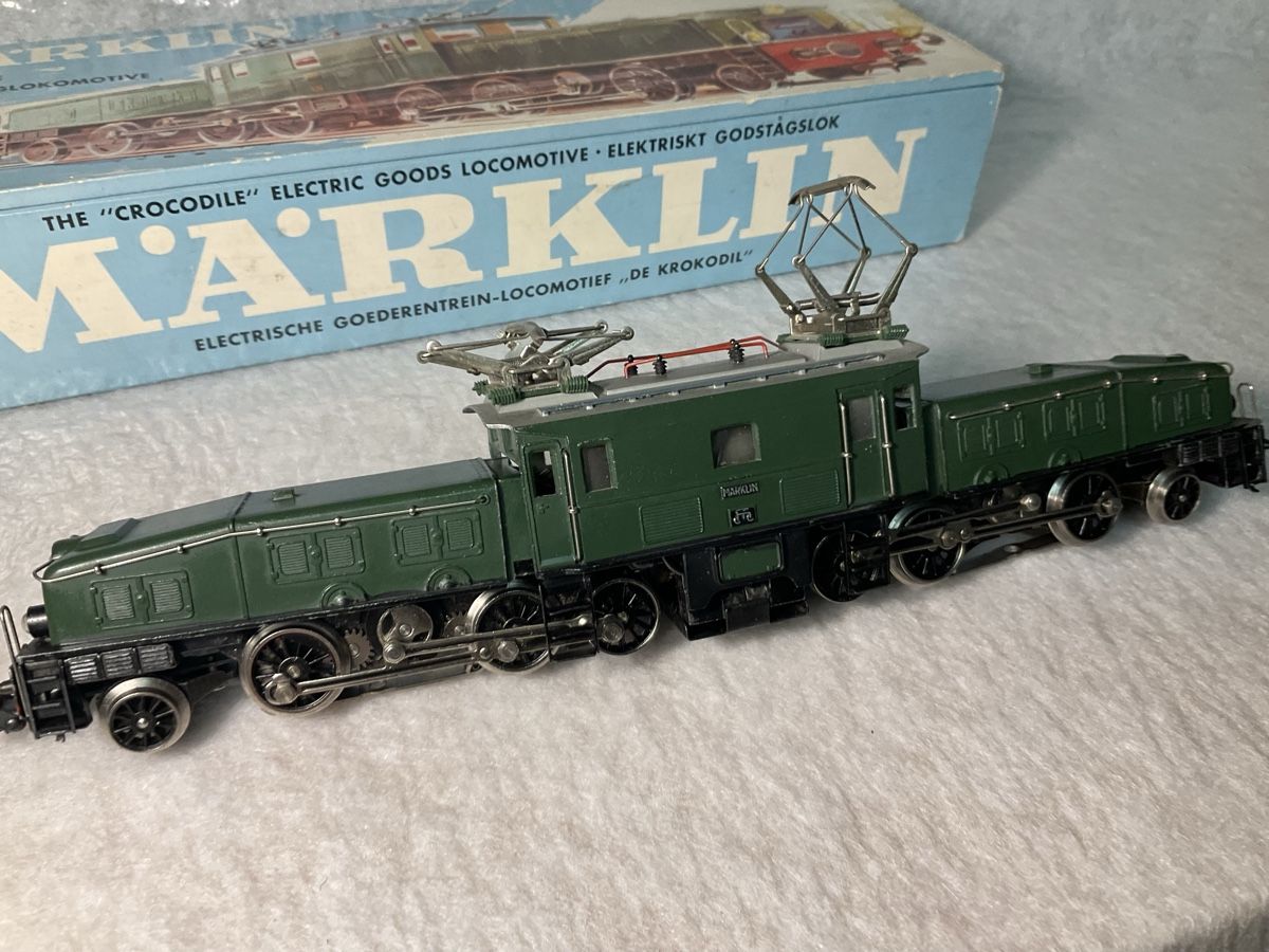 Märklin Modelleisenbahnen: Krokodil – Gebraucht aus Wald ZH von Sbbemilio 3